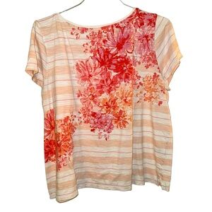 J. Jill Red and Pink Floral Short Sleeve Tee